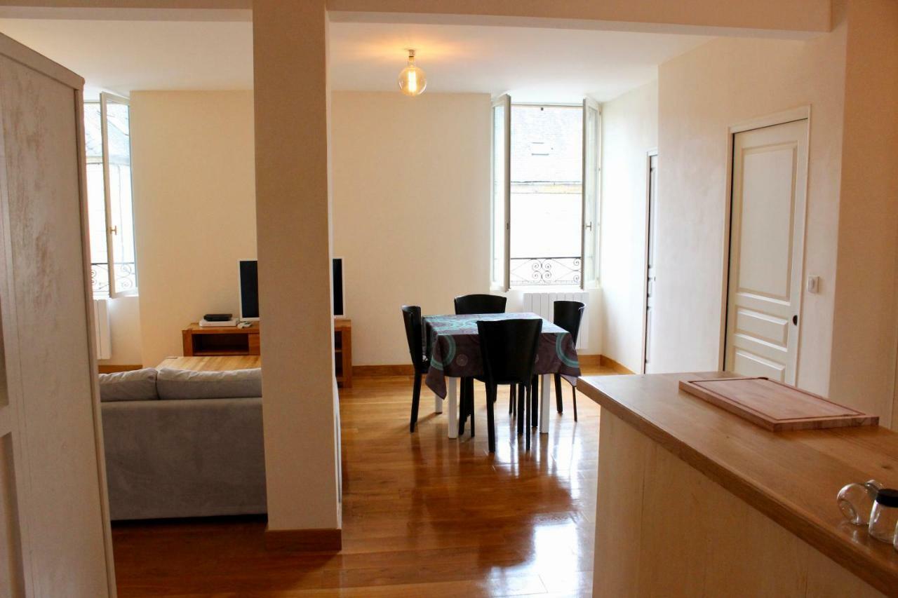 Un Joli Pied A Terre Apartment Montignac-Lascaux Exterior photo